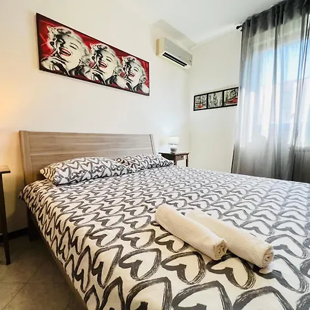 Navigli Very Big Flats With Terrace شقة