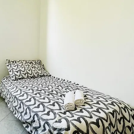 Navigli Very Big Flats With Terrace شقة ميلان